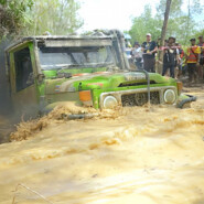 Toyota Land Cruiser - о неубиваемом внедорожнике в программе «OFF ROAD для ВСЕХ!».